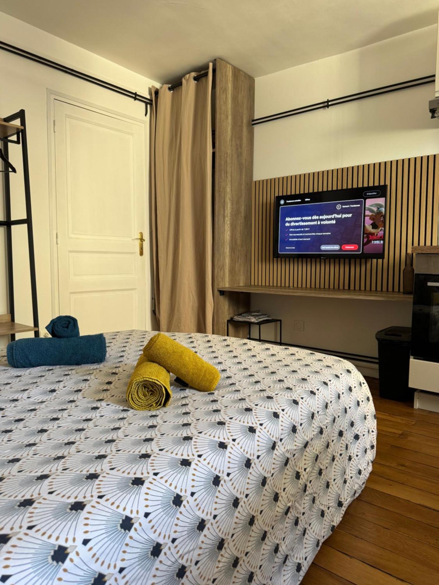 Charmant Appartement Au Coeur De Bourges Ngoại thất bức ảnh